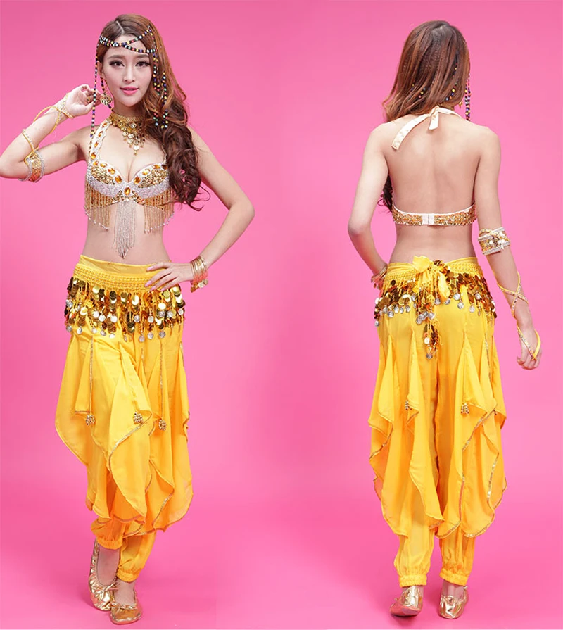 How do belly dancers wear their hair