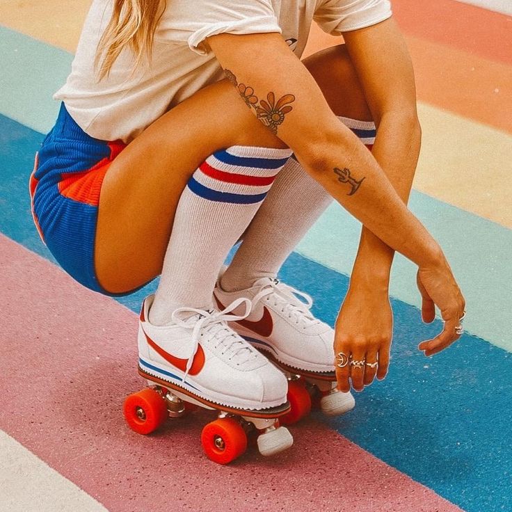 Learn how to dance on roller skates